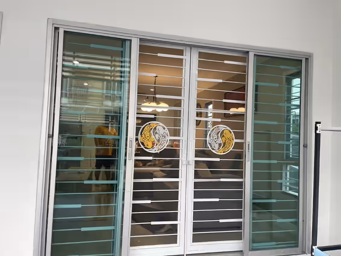 เหล็กดัดประตู มุ้งลวด